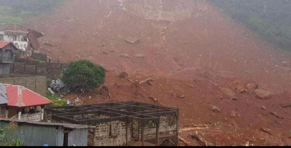 非洲塞拉利昂首都突发泥石流 遇难人数已过百