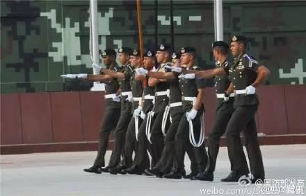 来中国参加阅兵的都是穷国弱国？